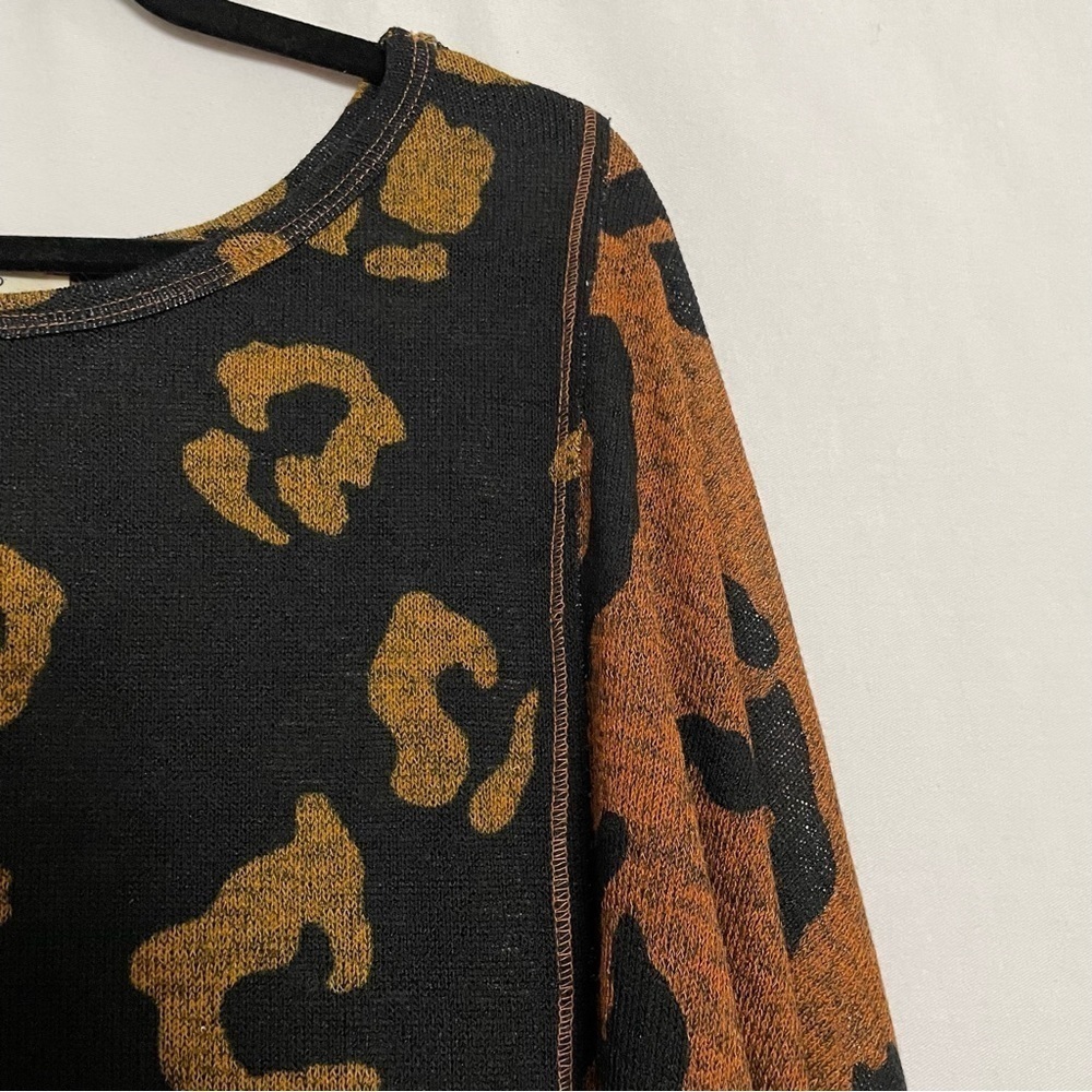 ENTRO Boho Mixed Leopard Print Oversized Dolman Sleeve Lightweight Sweater Top - Picture 5 of 14